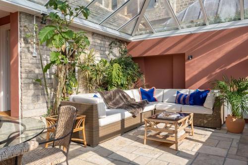 Corfe House | Bucknowle Lodge