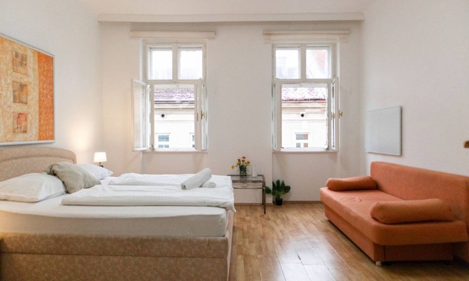 Neulerchenfeld Apartment | Budget City Stay - Ideal for Longstays