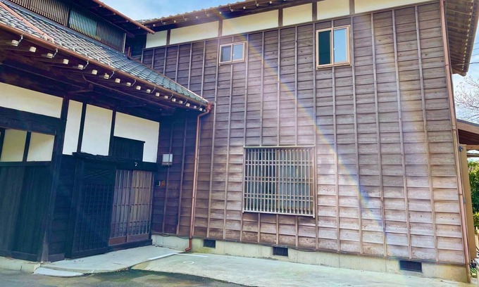 Ichihara House | Building D Ancient Folk House One Night One Vie / Ichihara Chiba