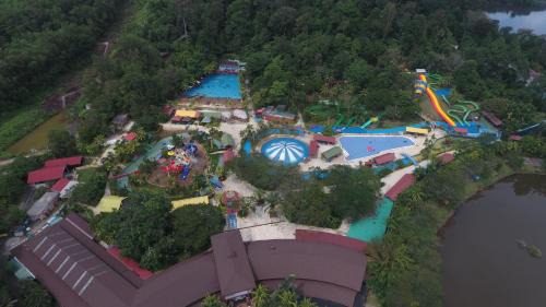 Semanggol Resort | Bukit Merah Laketown Resort