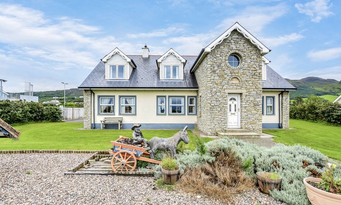 Buncrana House | Buncrana Beach house