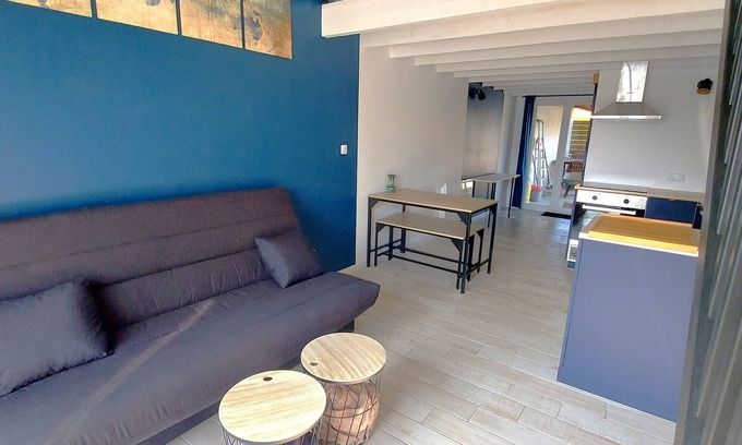 Les Herbiers House | BUNGALOW house with mezzanine and exterior, sleeps 2 to 4, 10km from Puy du Fou