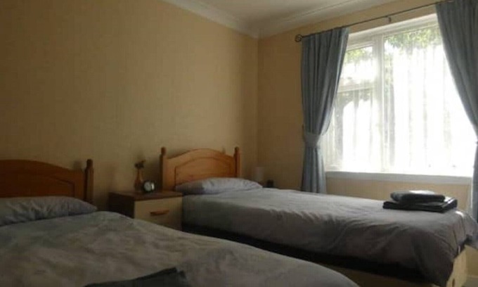 Fochabers House | Bungalow in Spey Bay, Moray (Disabled Accessible)