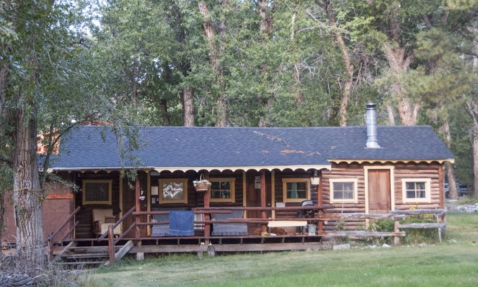 Nathrop Cabin | Bunnylane Cottontail Cabin "Pay it Forward"