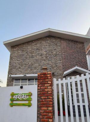 Bullawala Ski Chalet | Buraans