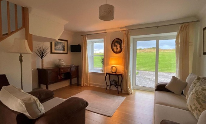 Gigha House | Buttercup Cottage