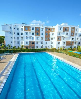 Manyimbo Apartment | Buxton Point Lifestyle Stay with AC - Mombasa CBD