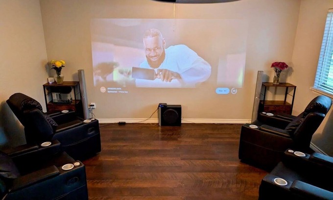 Houston House | By Popular Demand - Houston