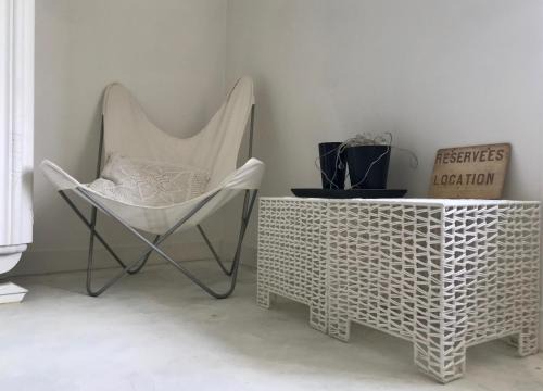 Vienne Apartment | "Côté cour, côté jardin"