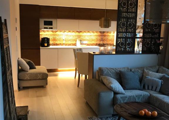 Kesklinn Apartment | C.R Jakobsoni