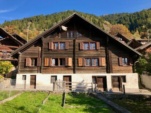 Cavagnago Ski Chalet | Ca da Viola