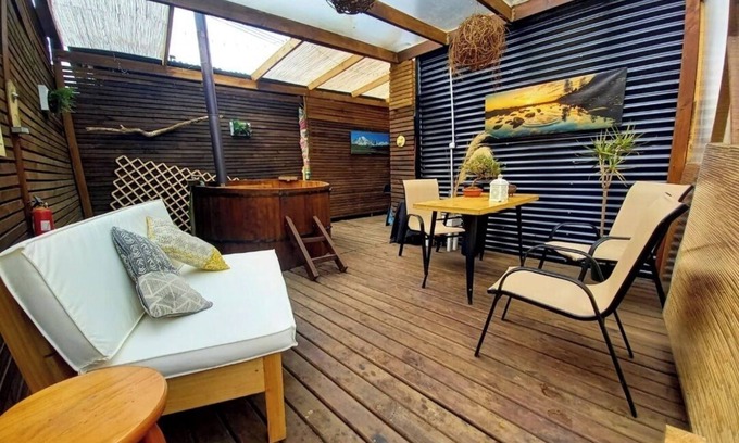 Puerto Montt Apartment | Cabaña Cerca del Centro con Tinaja