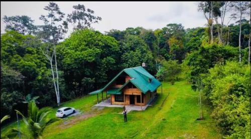 Guapiles House | Cabaña El Tucán