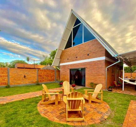 Atyra House | Cabaña Premium Yvyja de La Mala Junta