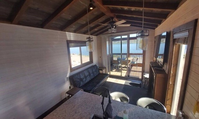 Mammoth Creek Cabin | Cabins by Panguitch Lake: Where Rustic Charm Meets Amazing Fishing!