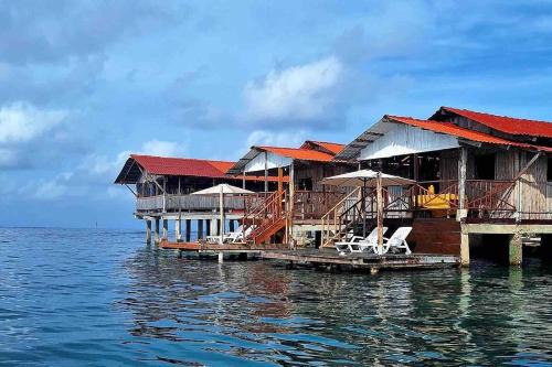 Carti Tupile House | Cabins over the sea on Narasgandub