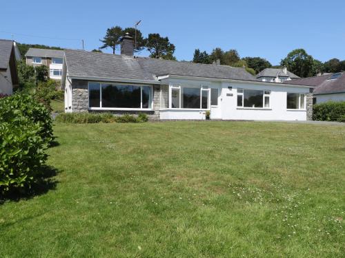 Rhyd-y-clafdy House | Cae Glas