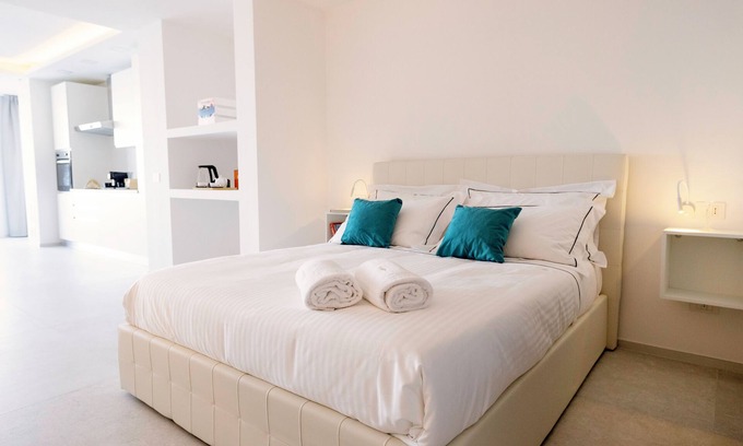 Molfetta Apartment | [Calammare Apartment N°5 Tramontana] - Seaview - Molfetta - Private Beach & Gym