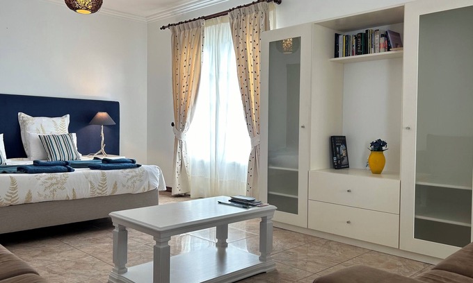 Caloura Apartment | Caloura Air Accommodation