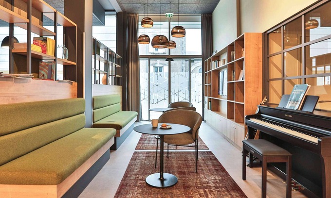 La Roche-sur-Yon Hotel | Campanile La Roche sur Yon Centre - Gare