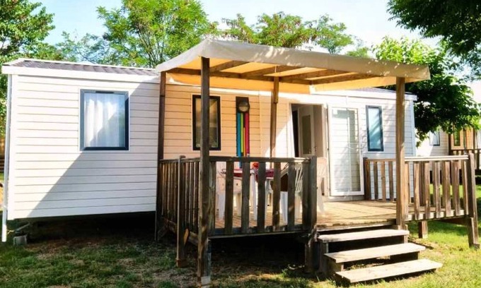 Lussas House | Camping 3 étoiles - Piscine - eebbda