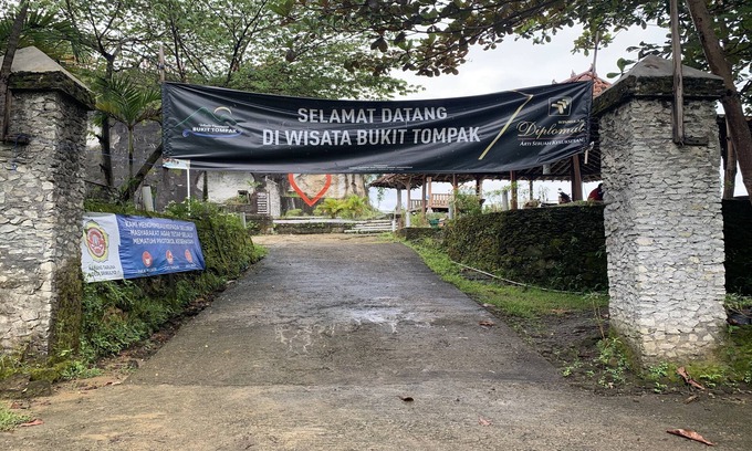 Srimulyo Bed & Breakfast | Camping Ground Bukit Tompak