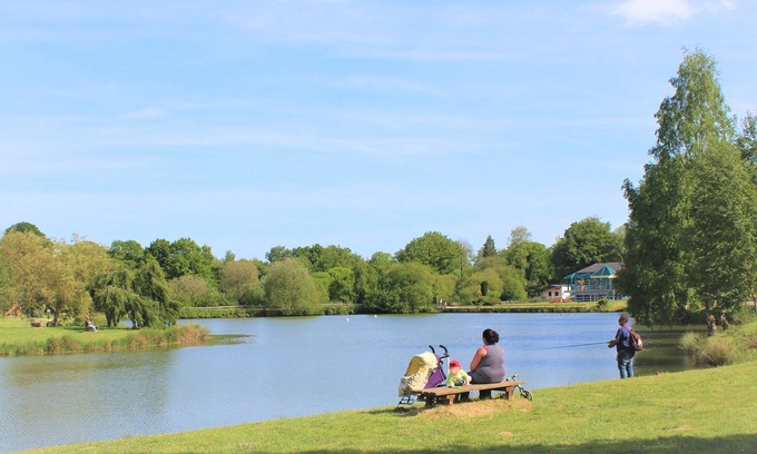 Merdrignac RV Rental | Camping Le Val de Landrouet