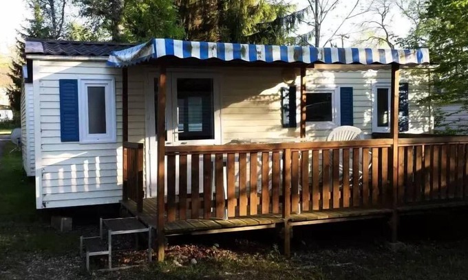 Pont-de-Poitte House | Camping Les Pêcheurs* - Eco Cottage 28m² 5 people