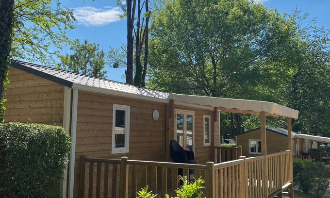 Petit-Palais-et-Cornemps House | Campsite Le Pressoir * - Mobil-Home 3 bedrooms (6/8 pers.)