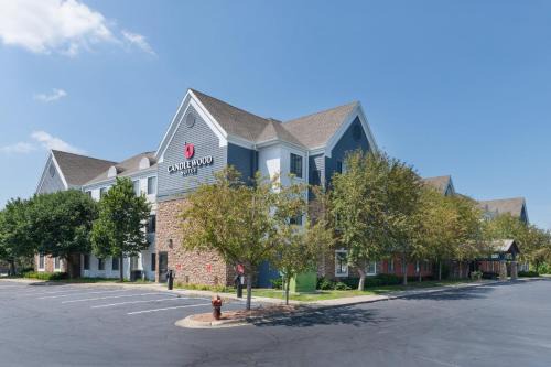 Eagan Hotel | Candlewood Suites Eagan - Mall of America Area by IHG