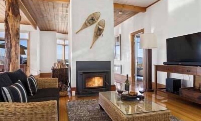 Dover House | Cape House on the Peninsula