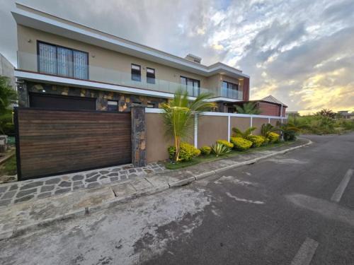 Trou d'Eau Douce Villa | Capital H Villa