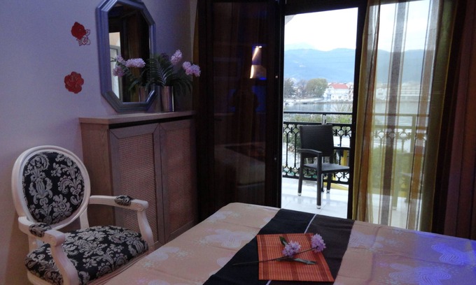 Thasos Town Hotel | Captain's Beach Apartments - Studio with Sea View