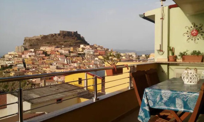 Castelsardo Historic Centre Apartment | CARA A' MARI IUN R6493