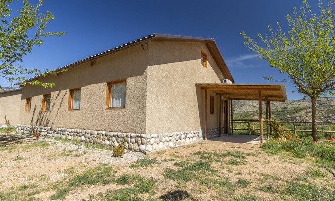 Alos de Balaguer RV Rental | Caravan 'Bungalow 1' with Mountain View, Wi-Fi and Air Conditioning