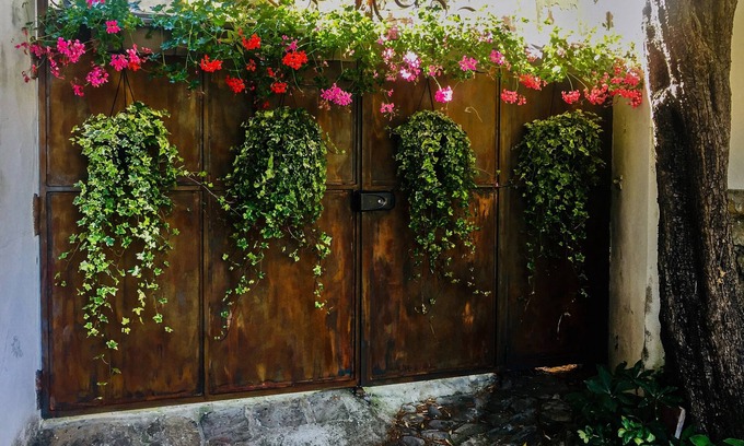 Loazzolo House | Care Pere: A Beauty Upon a Joyful Hill