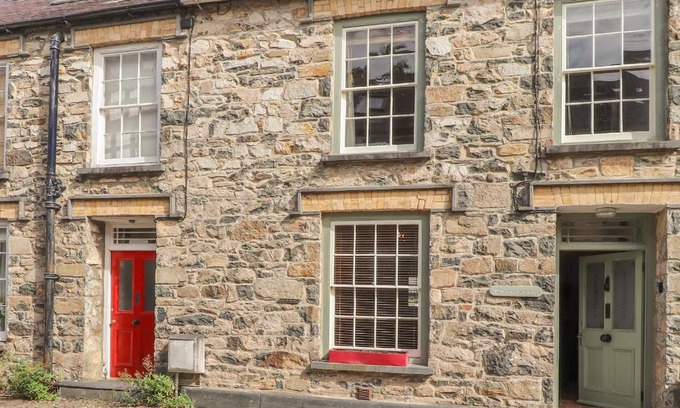 Newport House | Carnorfa