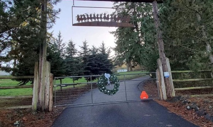 Crawfordsville House | Carsner tree farm (CTF) barn loft stay