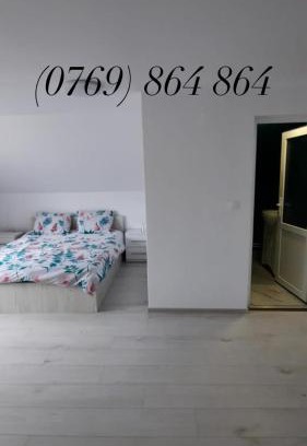 Malaiesti House | Casă de lângă rău