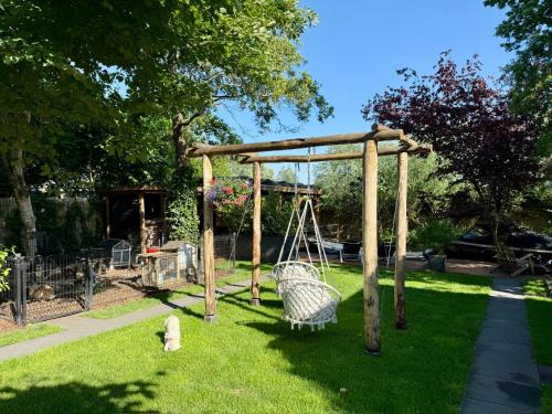 Meije Bed & Breakfast | Casa aan de Plas, B&B met sauna en hottub of jacuzzi