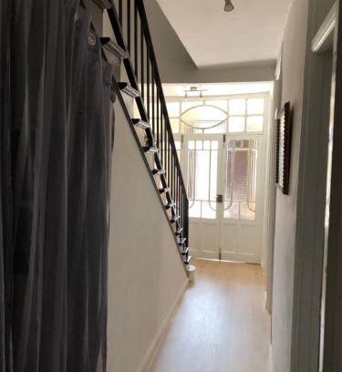 Mansilla de las Mulas House | Casa Belia