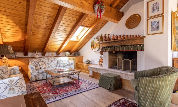 San Vito di Cadore Apartment | Casa Belvedere 2 penthouse with Dolomites view