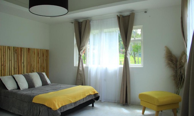 La Calera House | Casa Caliza Bienestar & Descanso