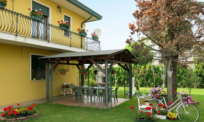 Passarella di Sotto Apartment | Casa Consuelo by Interhome