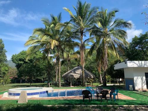 Utica Villa | Casa de campo La MariaCa