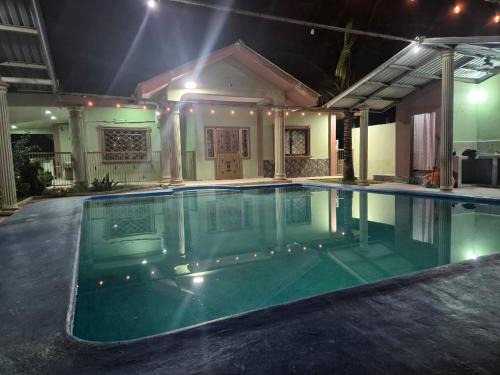 Puerto Cortes House | Casa de Campo Loma Linda