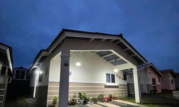 Tumba Vieja House | Casa de playa con piscina