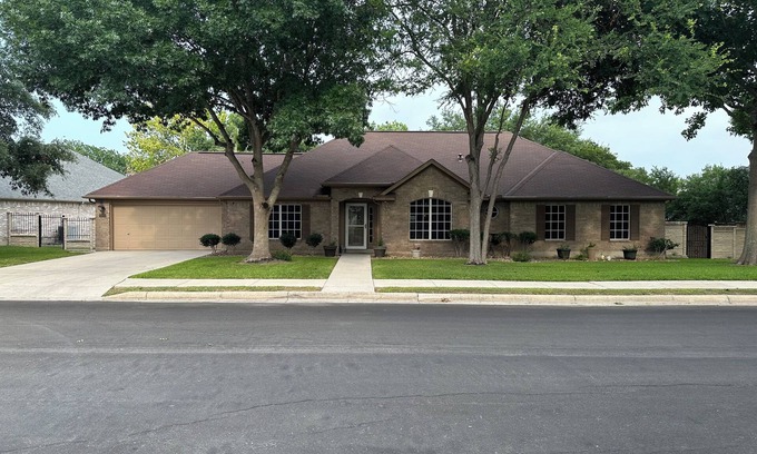 Schertz House | Casa Del Sol