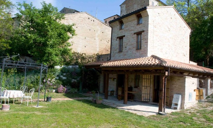 Montegiorgio House | Casa della Strega