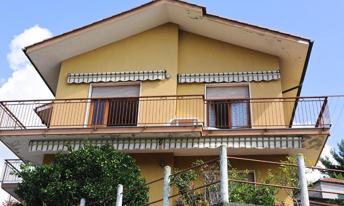 Varazze Apartment | casa di erika